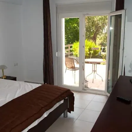 Thasos Seaside Serenity - Seaview & Garden Nests شقة *