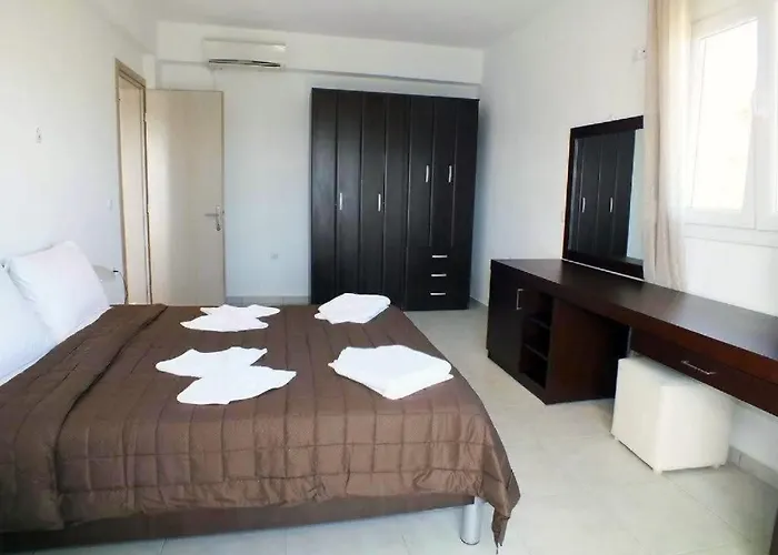 Thasos Seaside Serenity - Seaview & Garden Nests 阿斯特里斯