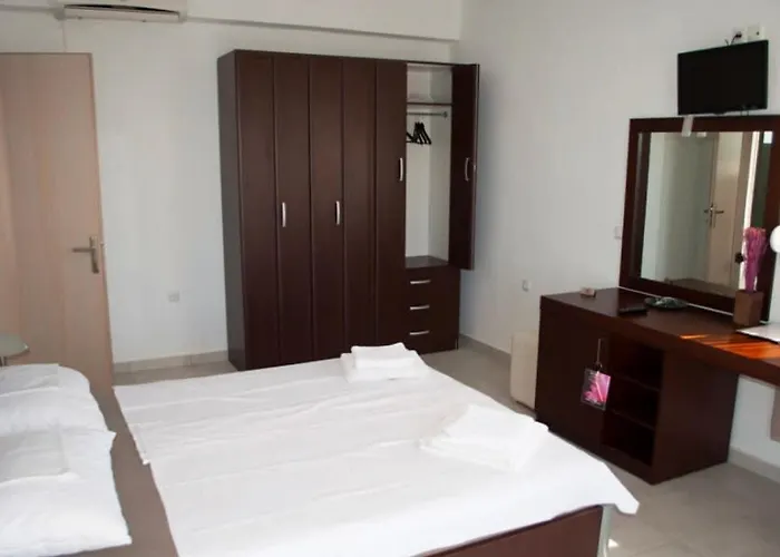 Thasos Seaside Serenity - Seaview & Garden Nests 公寓 *